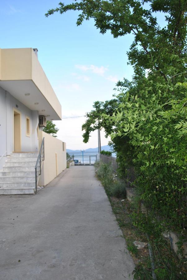 Artemis - Marina Apartments Evia Exterior foto