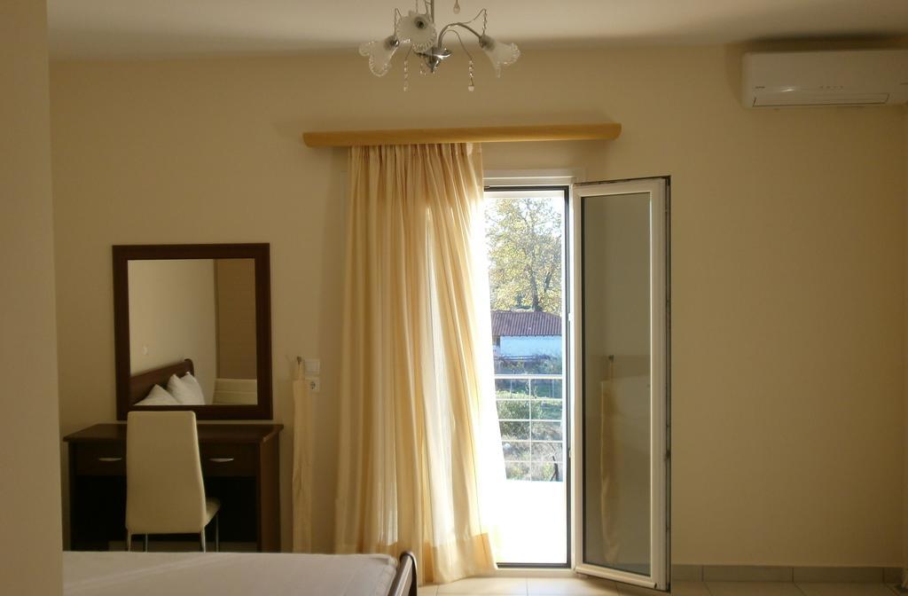 Artemis - Marina Apartments Evia Cameră foto